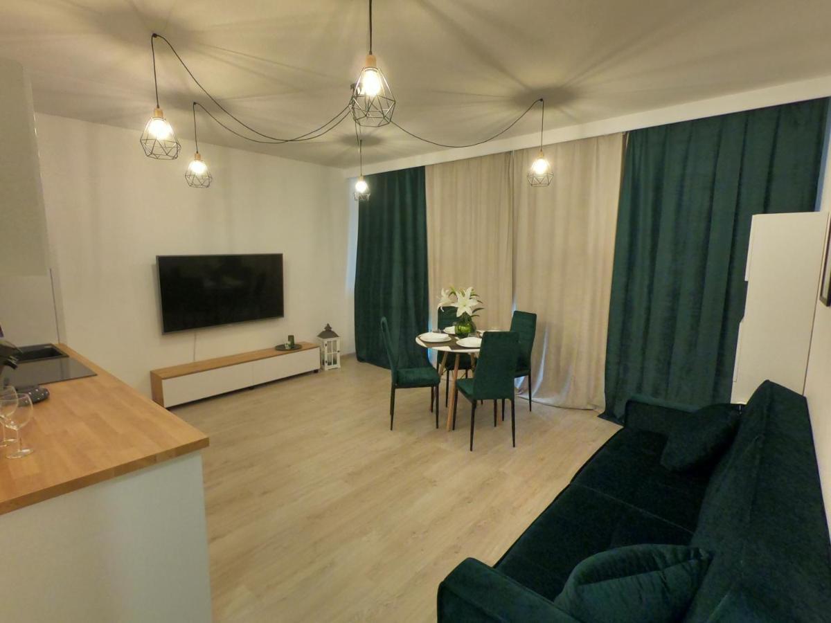 Green Sea Gdansk - Free Private Parking Luaran gambar