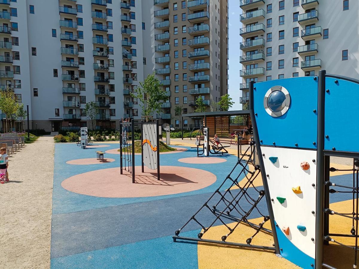 Green Sea Gdansk - Free Private Parking Luaran gambar