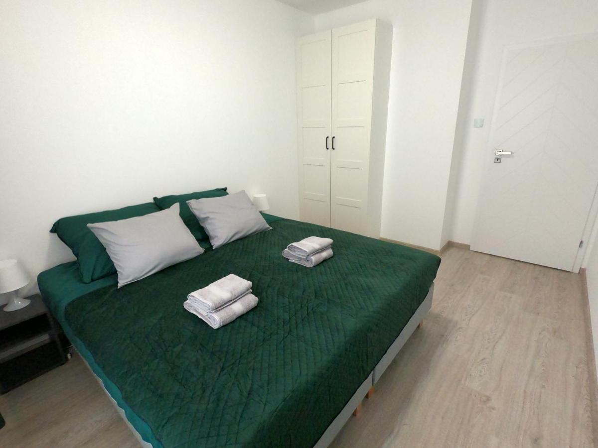 Green Sea Gdansk - Free Private Parking Luaran gambar
